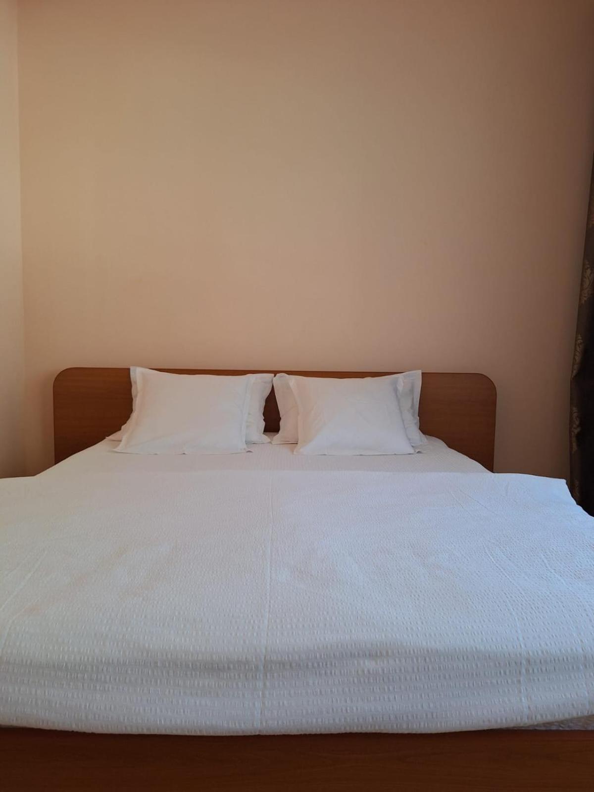 Privatunterkunft Casa Astoria *